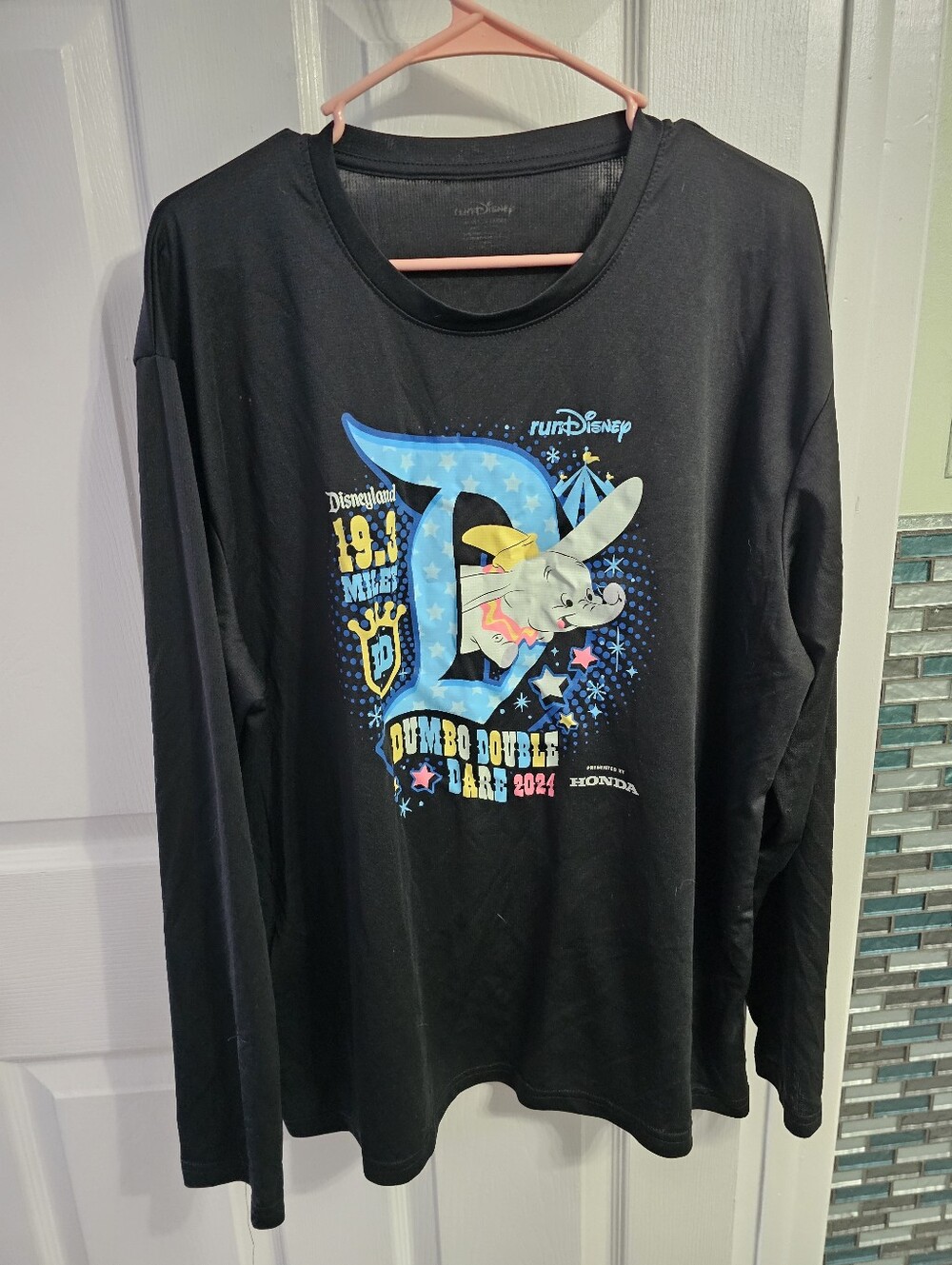 runDisney Dumbo Double Dare 204 Black Long-Sleeve Mens Shirt
